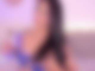 Isabella-Monroe's Live Sex Cam Show