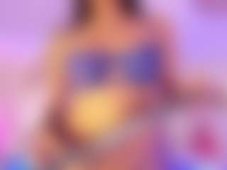 Isabella-Monroe's Live Sex Cam Show
