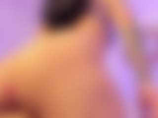 Isabella-Monroe's Live Sex Cam Show