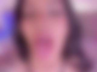 Isabella-Monroe's Live Sex Cam Show