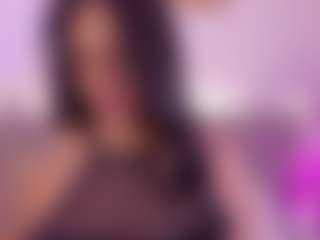 Isabella-Monroe's Live Sex Cam Show