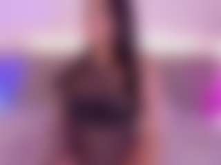 Isabella-Monroe's Live Sex Cam Show