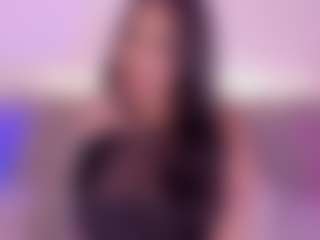 Isabella-Monroe's Live Sex Cam Show