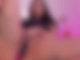 Isabella-Monroe's Live Sex Cam Show