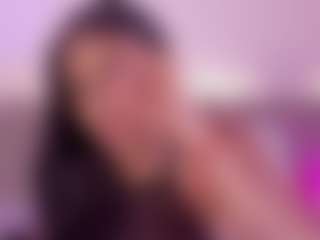 Isabella-Monroe's Live Sex Cam Show