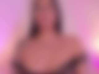 Isabella-Monroe's Live Sex Cam Show