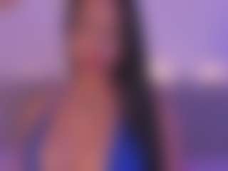 Isabella-Monroe's Live Sex Cam Show