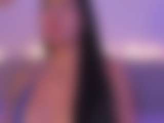 Isabella-Monroe's Live Sex Cam Show