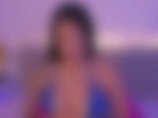 Isabella-Monroe's Live Sex Cam Show