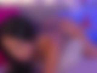 Isabella-Monroe's Live Sex Cam Show
