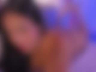 Isabella-Monroe's Live Sex Cam Show