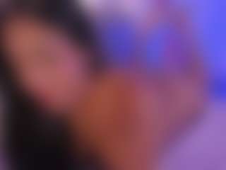 Isabella-Monroe's Live Sex Cam Show