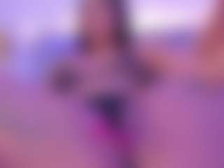 Isabella-Monroe's Live Sex Cam Show