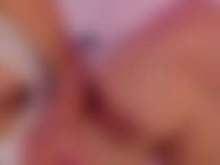 Isabella-Monroe's Live Sex Cam Show