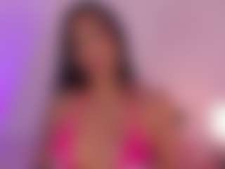 Isabella-Monroe's Live Sex Cam Show