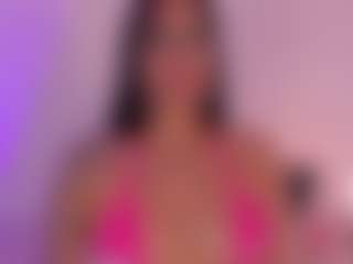 Isabella-Monroe's Live Sex Cam Show