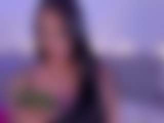 Isabella-Monroe's Live Sex Cam Show