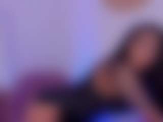Isabella-Monroe's Live Sex Cam Show