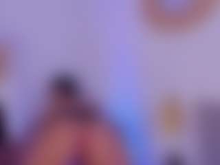 Isabella-Monroe's Live Sex Cam Show