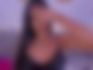 Isabella-Monroe's Live Sex Cam Show
