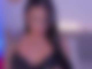 Isabella-Monroe's Live Sex Cam Show