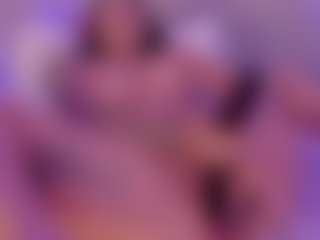 Isabella-Monroe's Live Sex Cam Show