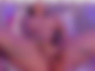 Isabella-Monroe's Live Sex Cam Show
