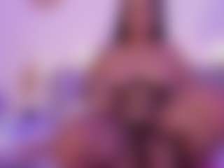 Isabella-Monroe's Live Sex Cam Show