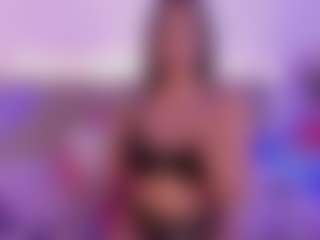 Isabella-Monroe's Live Sex Cam Show