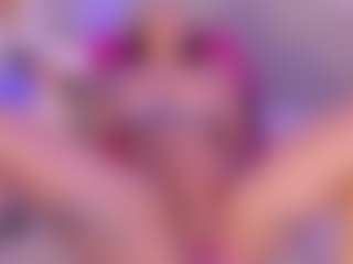 Isabella-Monroe's Live Sex Cam Show