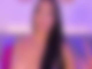 Isabella-Monroe's Live Sex Cam Show