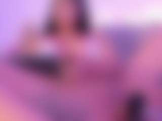 Isabella-Monroe's Live Sex Cam Show