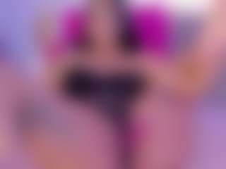 Isabella-Monroe's Live Sex Cam Show