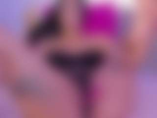 Isabella-Monroe's Live Sex Cam Show