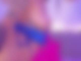 Isabella-Monroe's Live Sex Cam Show