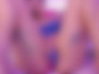 Isabella-Monroe's Live Sex Cam Show