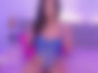 Isabella-Monroe's Live Sex Cam Show