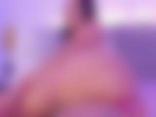 Isabella-Monroe's Live Sex Cam Show