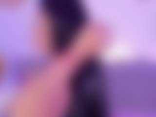 Isabella-Monroe's Live Sex Cam Show