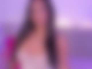 Isabella-Monroe's Live Sex Cam Show