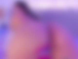 Isabella-Monroe's Live Sex Cam Show