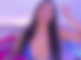 Isabella-Monroe's Live Sex Cam Show