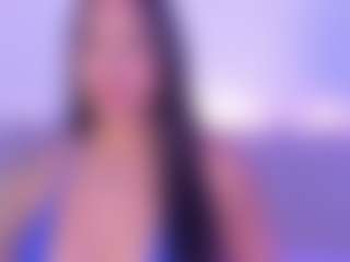 Live cam show with Isabella-Monroe - Deepthroat on SpunkLive
