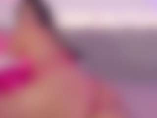 Isabella-Monroe's Live Sex Cam Show