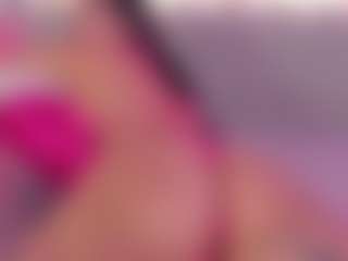 Isabella-Monroe's Live Sex Cam Show