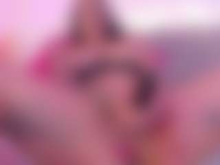 Isabella-Monroe's Live Sex Cam Show