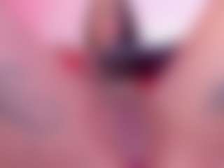 Isabella-Monroe's Live Sex Cam Show