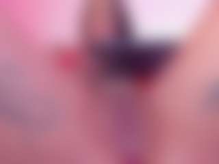 Isabella-Monroe's Live Sex Cam Show
