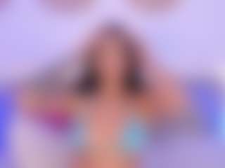 Isabella-Monroe's Live Sex Cam Show