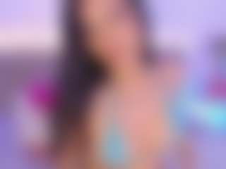 Isabella-Monroe's Live Sex Cam Show
